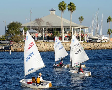 yacht club harbour island