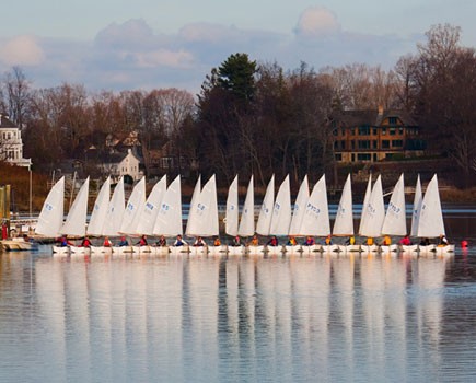 pequot yacht club junior sailing